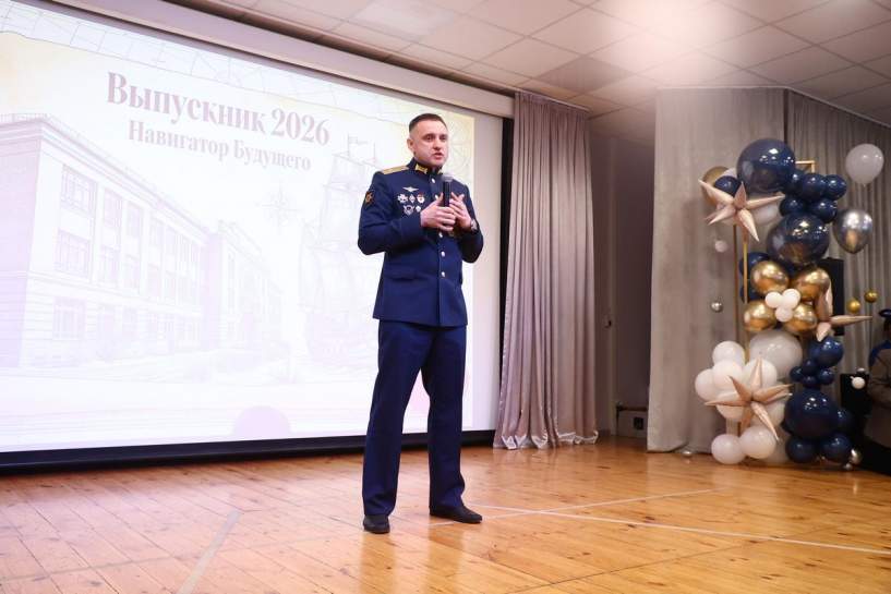 Последние звонки звучат для выпускников в Новосибирске