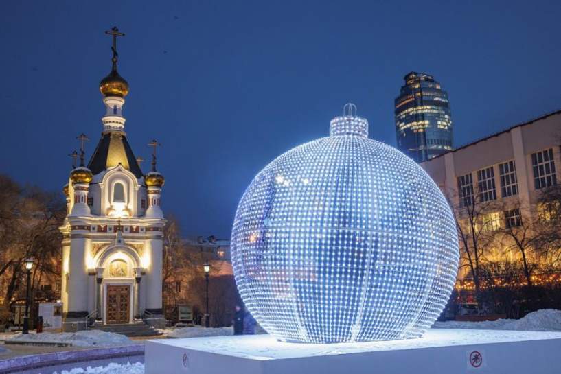 60% екатеринбуржцев поддержали идею зимней подсветки городских фонтанов