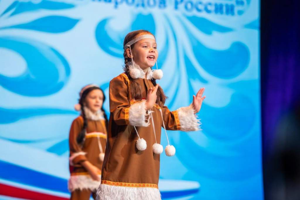 Первый городской фестиваль «Дружба народов России» объединил талантливых дошкольников Новосибирска