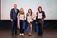 Пушкинская премия Заксобрания вручена трём выпускникам Колледжа автоматизации производства